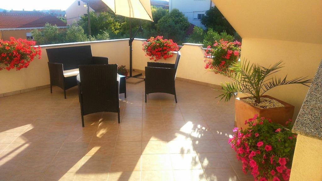 Apartments Danijela Zadar Bagian luar foto